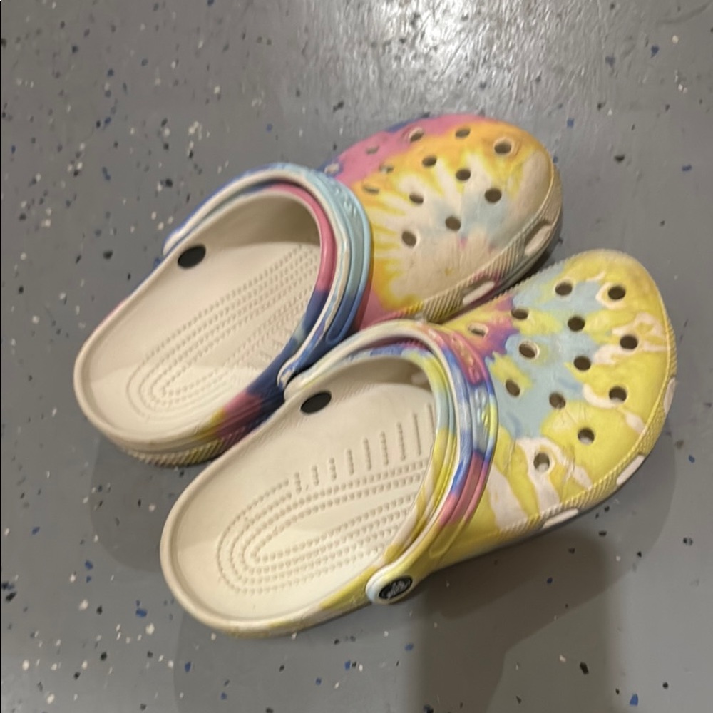 CROCS Yellow and Pink Sandals Vibrant Comfort